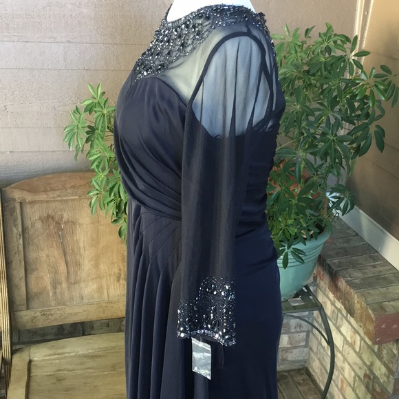 Alex Evenings A Line Sweetheart Long Stretch Dress - Picture 4 of 8